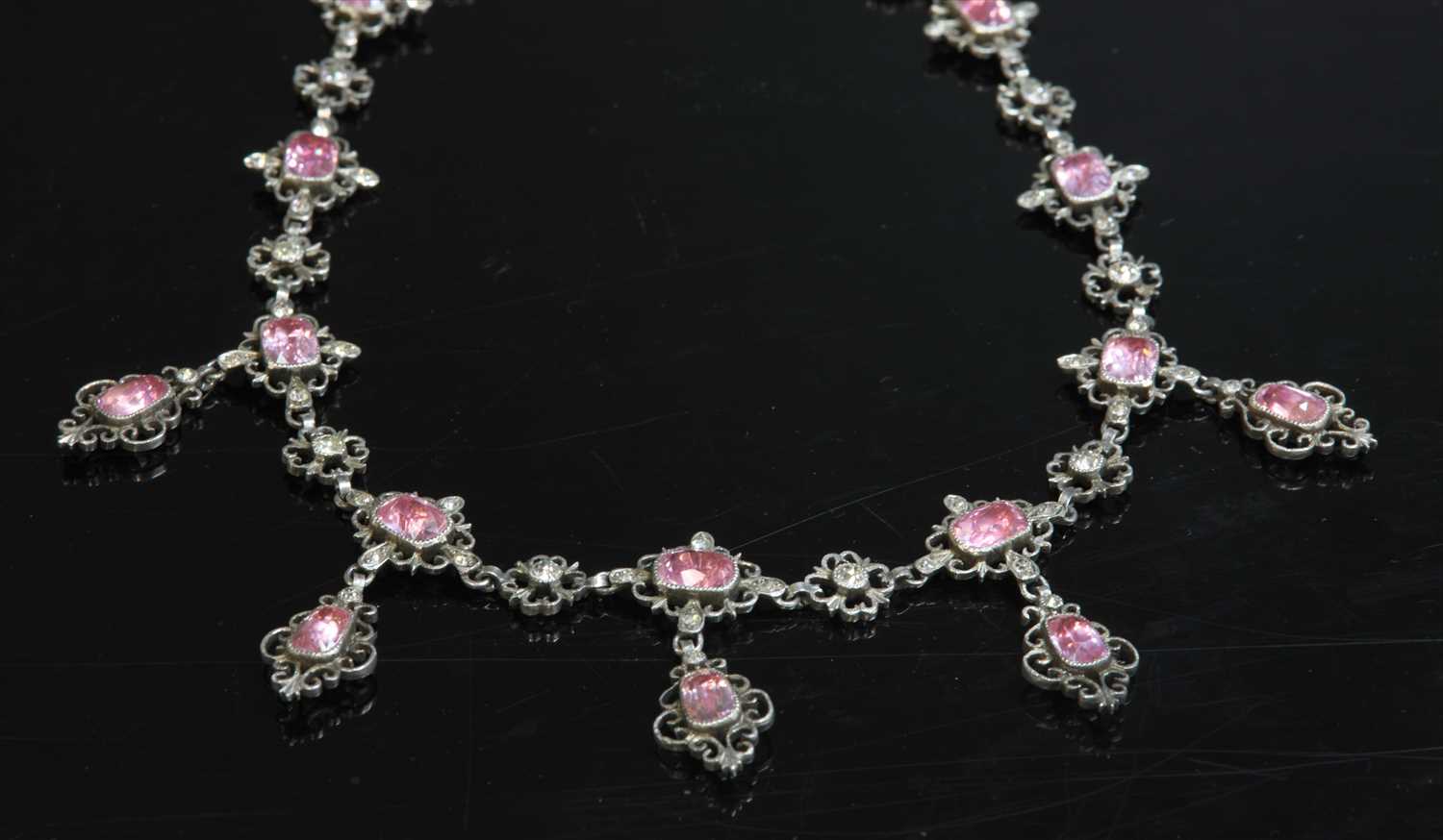 Lot 5 - A Georgian silver, pink and white paste fringe necklace
