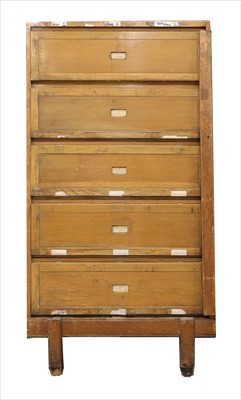 Lot 401 - A Steverton oak cabinet