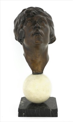 Lot 169 - An Art Deco bronze bust of a lady