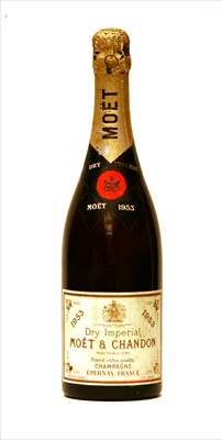 Lot 15A - Moët & Chandon, Epernay, 1953, one bottle