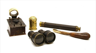 Lot 256 - A late 19th century four section brass telescope