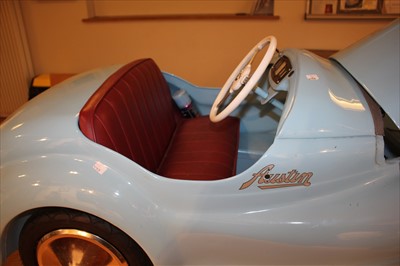 Lot 320 - An Austin J40 child's pedal car