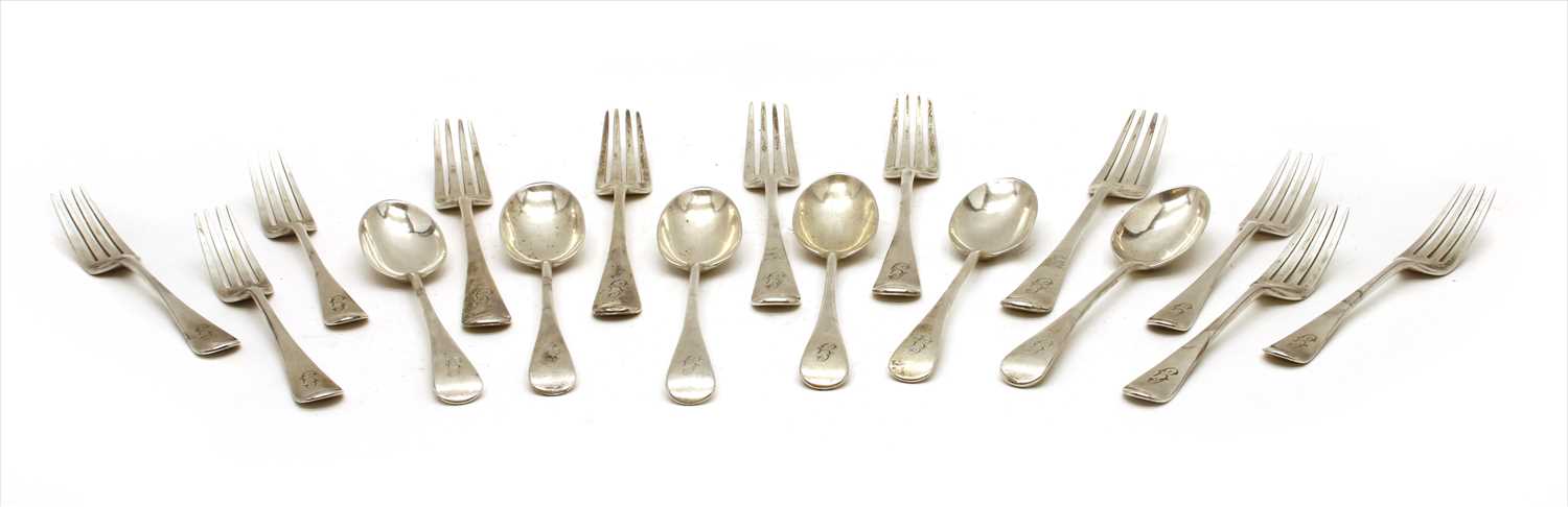 Lot 86 - A part canteen of Edwardian silver cutlery comprising of table forks