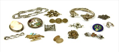 Lot 95 - A quantity of silver jewellery
