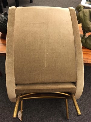 Lot 300 - An Italian armchair
