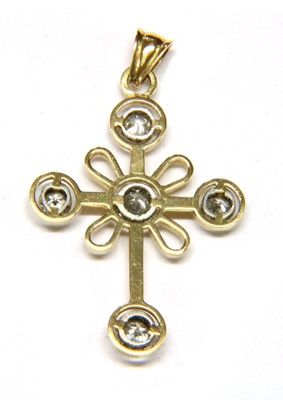 Lot 83 - A gold diamond cross pendant