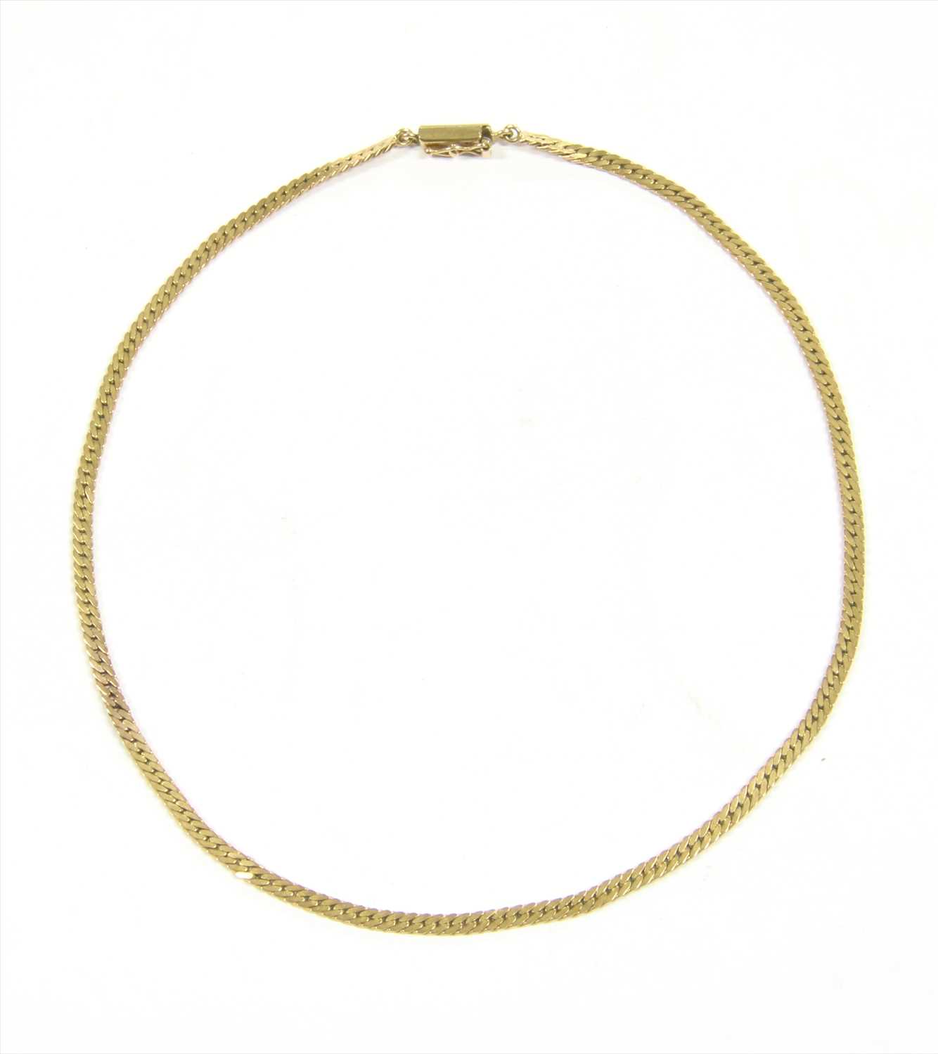 Lot 51 - A 9ct gold close filed curb link chain