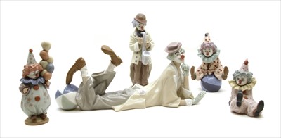 Lot 188 - A collection of Lladro clown figures
