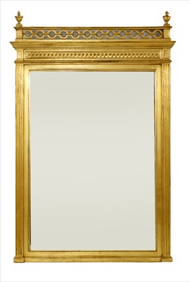 Lot 967 - A giltwood overmantel mirror