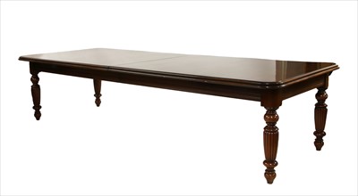 Lot 458 - A large Victorian design mahogany dining table