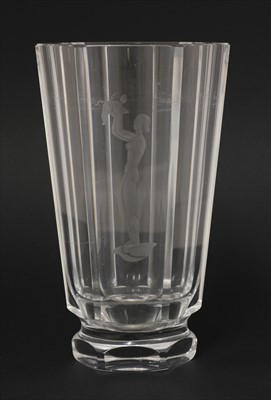 Lot 293 - An Orrefors glass vase
