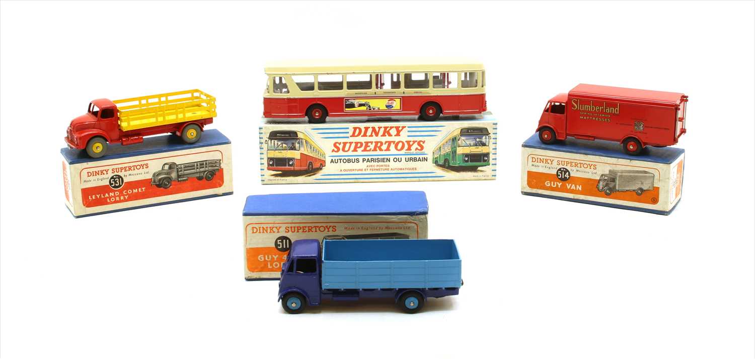 Lot 164 - A Dinky Supertoys 514 Guy Van