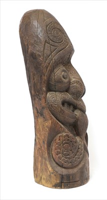 Lot 191 - An Oceanic carved figure or totem