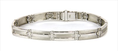 Lot 78 - A white gold cubic zirconia bracelet