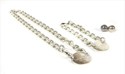 Lot 210 - A sterling silver Tiffany & Co. 'Return to Tiffany' oval tag choker