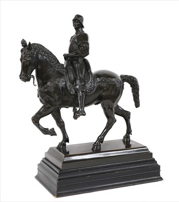 Lot 768 - A bronze figure