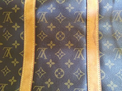 Lot 430 - A Louis Vuitton monogrammed canvas Keepall 50 holdall