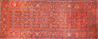 Lot 451 - A hand knotted Hamadan carpet