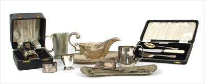 Lot 75 - A quantity of silver and silver plate