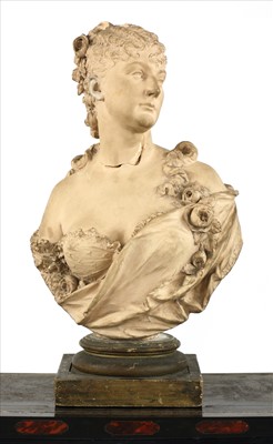 Lot 31 - A French terracotta bust