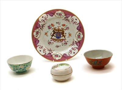 Lot 349A - A collection of Chinese porcelain