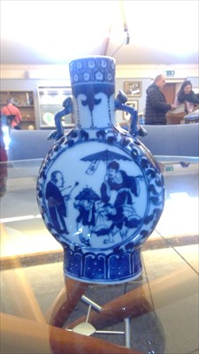 Lot 236 - A Chinese blue and white moon flask