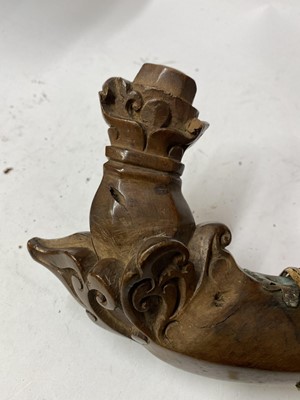 Lot 10 - A club form wood pipe