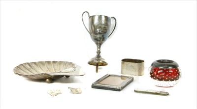 Lot 83 - Silver items