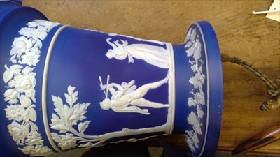 Lot 15 - An large pair of Wedgwood jasperware vases