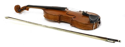 Lot 258 - A 19th Century French violin