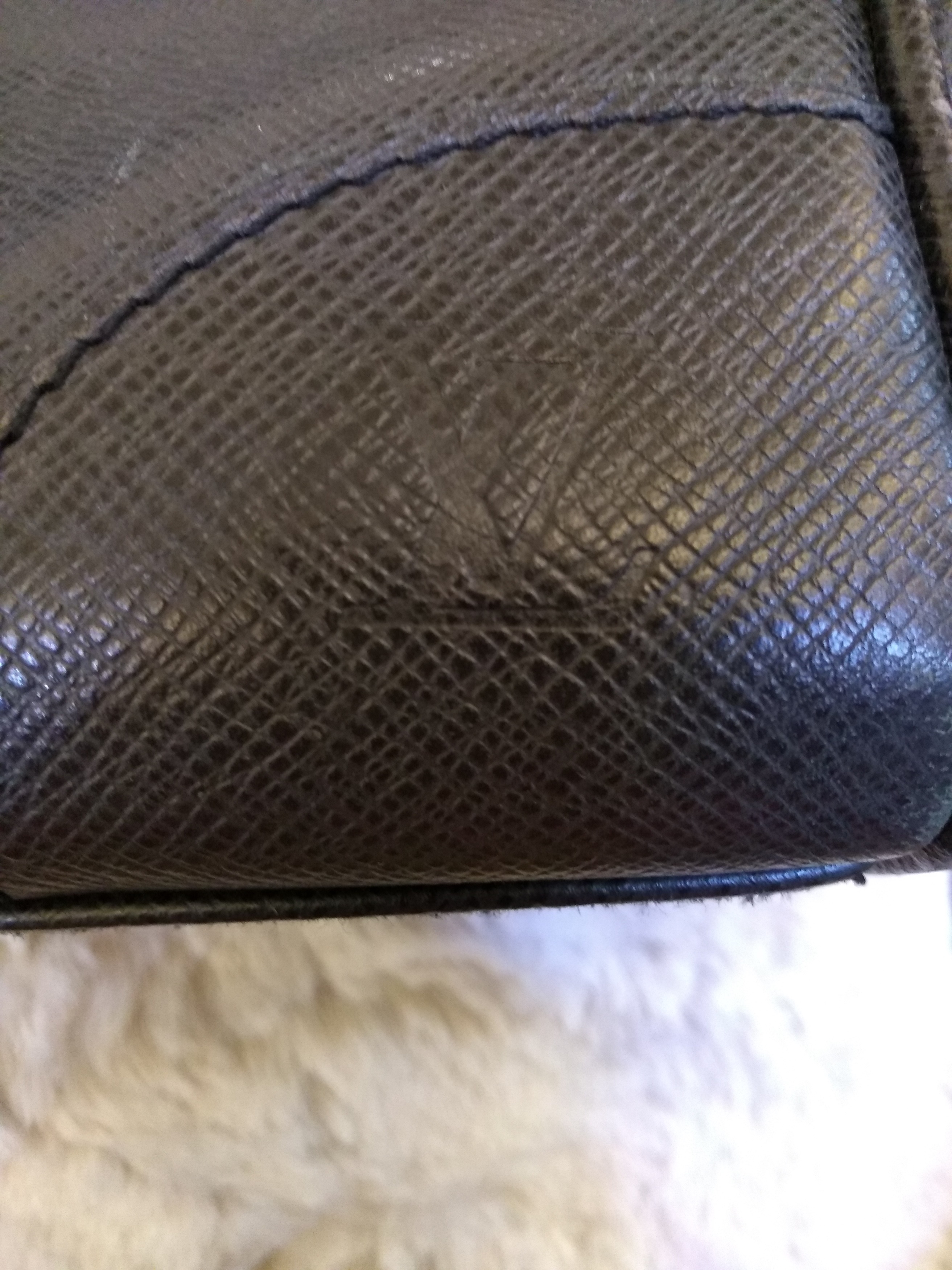 Louis Vuitton Igor Briefcase Taiga Leather at 1stDibs