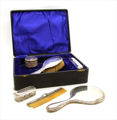 Lot 193 - An early 20th century silver dressing table set