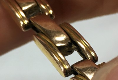 Lot 183 - A ladies' 9ct gold mechanical bracelet watch