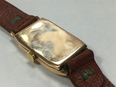 Lot 191 - An Art Deco 9ct gold Rotary mechanical strap watch