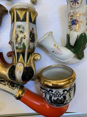 Lot 173 - Twenty German porcelain pipe bowls