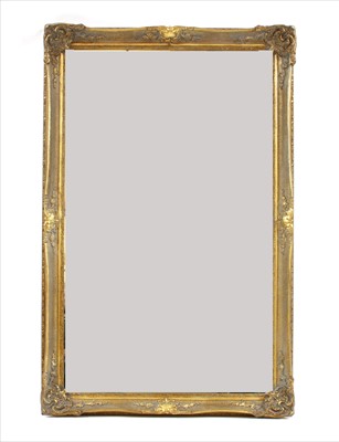 Lot 582 - A large gilt framed mirror