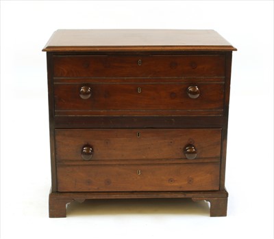 Lot 642 - A small George III mahogany chest of drawers