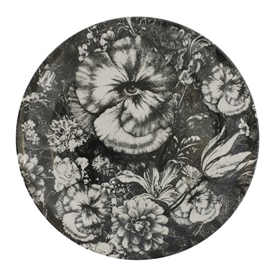 Lot 128 - A 'Themes and Variations' (Tema e Variazioni) plate