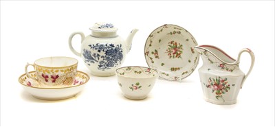 Lot 337 - An assortment of Derby, Newhall and Worcester china