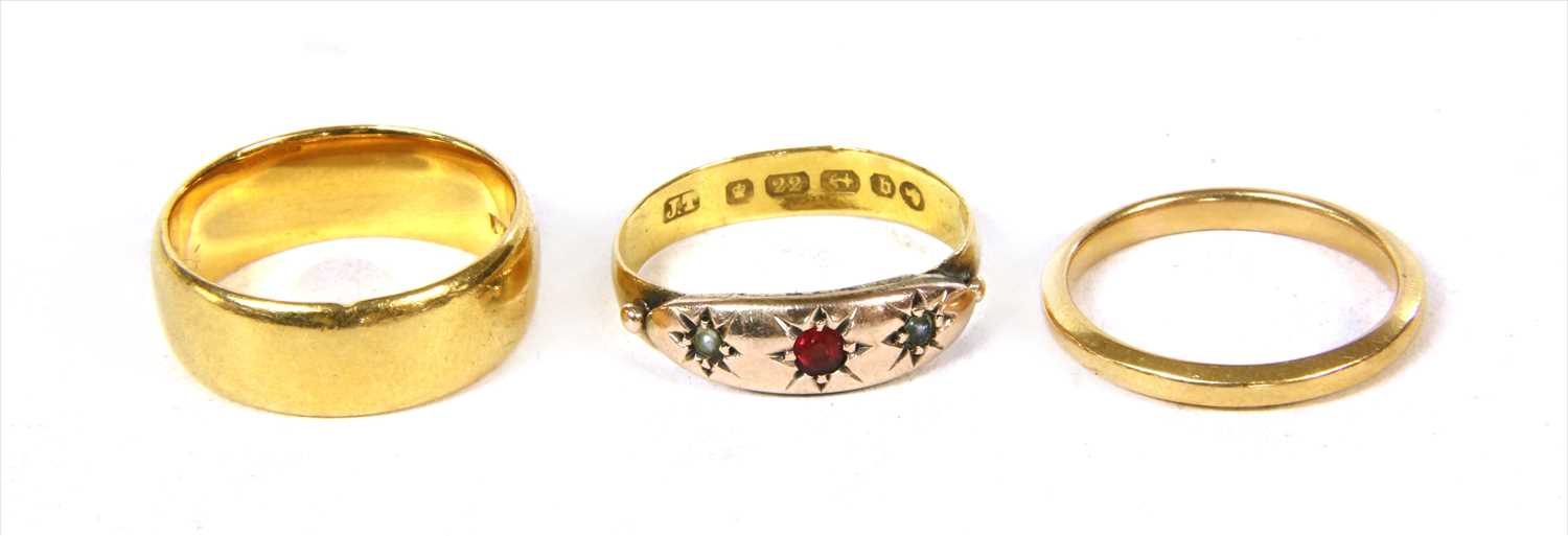 Lot 25 - Two 22ct gold wedding rings