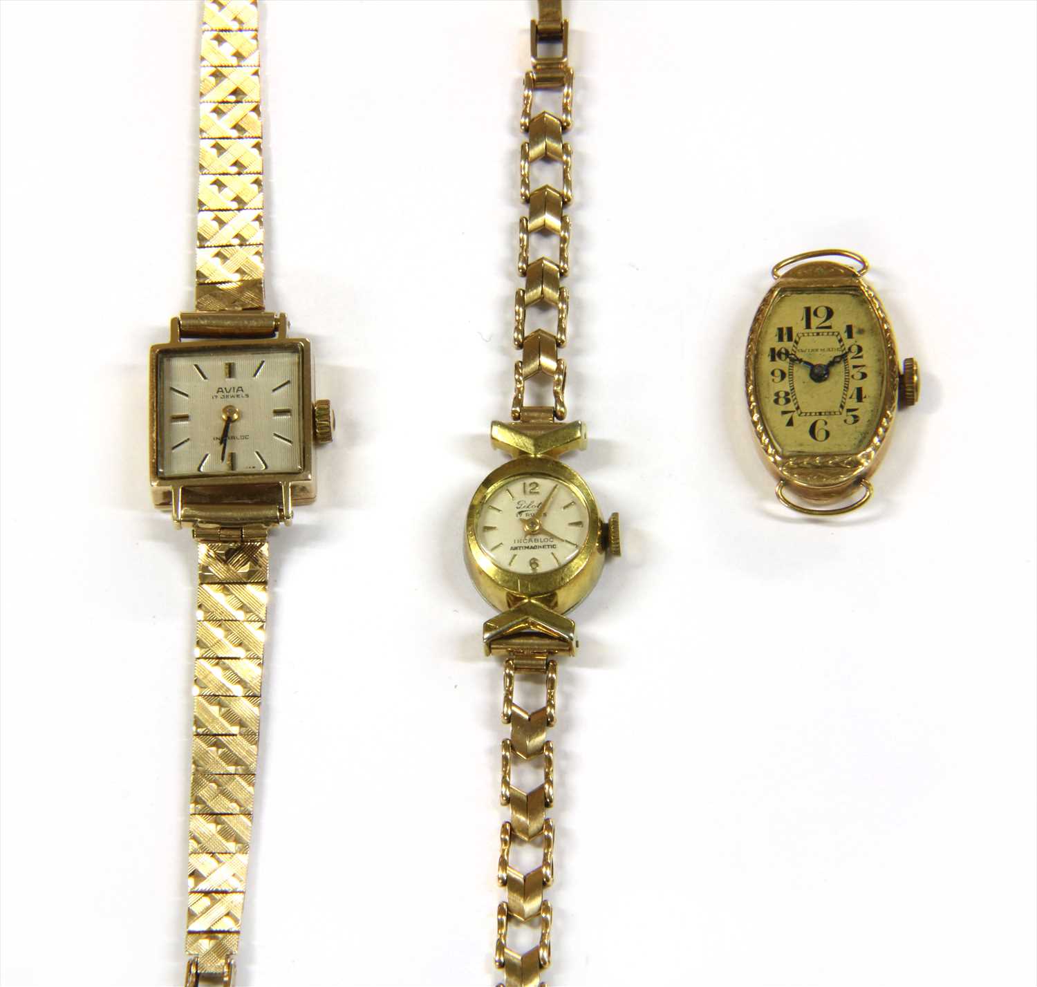 Lot 82 - A 9ct gold Avia mechanical bracelet watch,