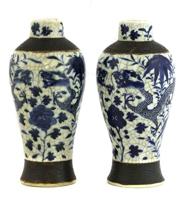 Lot 442 - A pair of Chinese blue and white vases