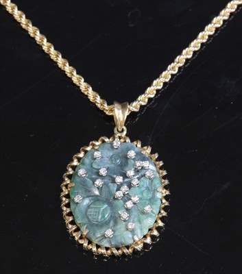 Lot 151 - A Continental jade and diamond pendant