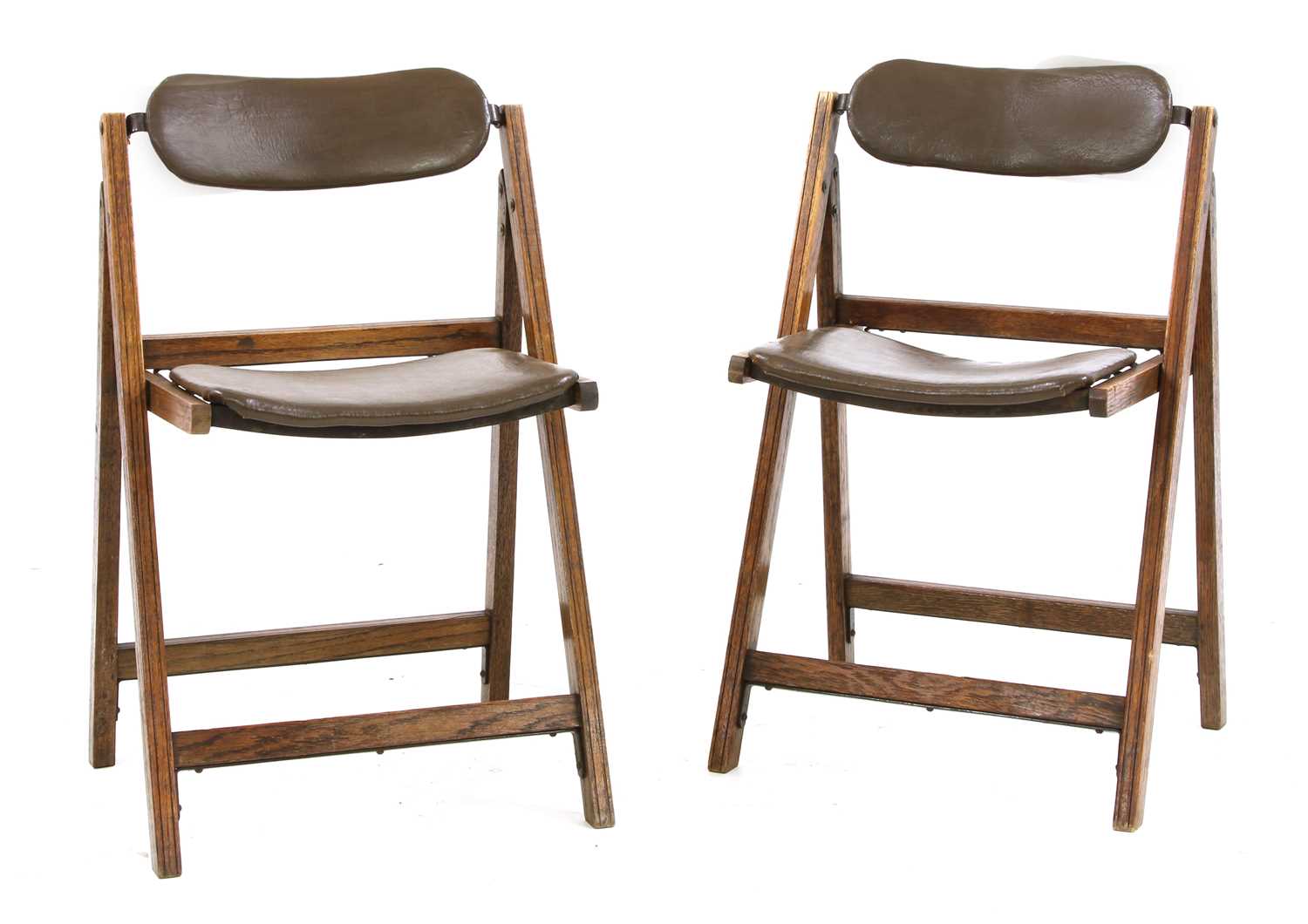 Lot 290 - A pair of folding oak chairs