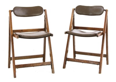 Lot 290 - A pair of folding oak chairs