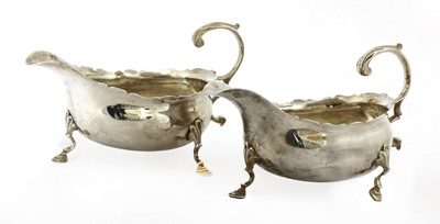Lot 7 - A pair of silver sauce boats