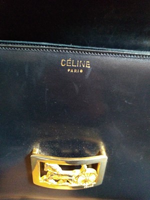 Lot 263 - A Celine 'horse carriage box' shoulder bag