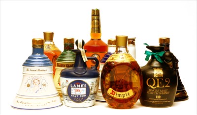 Lot 86 - Assorted Spirits to include: QE2 Single Malt Scotch Whisky,, one decanter and nine others
