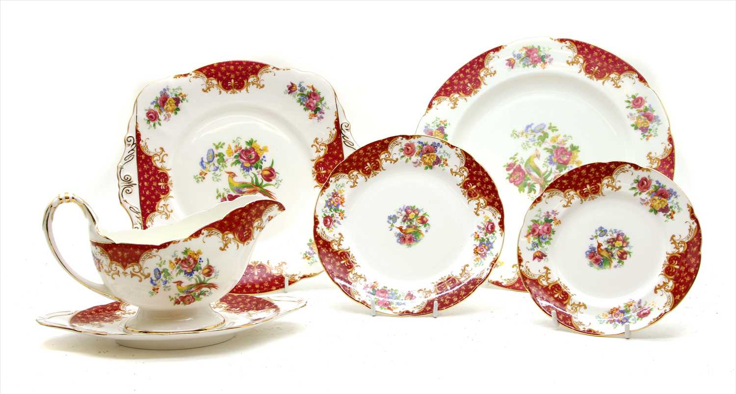 Lot 303 - A Paragon china dinner service