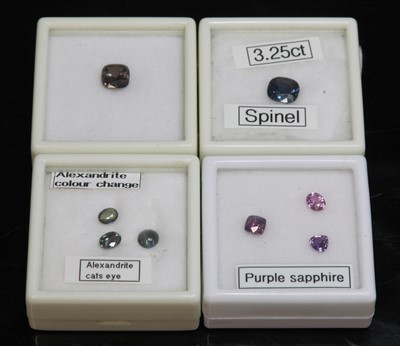 Lot 321 - Eight assorted unmounted gemstones
